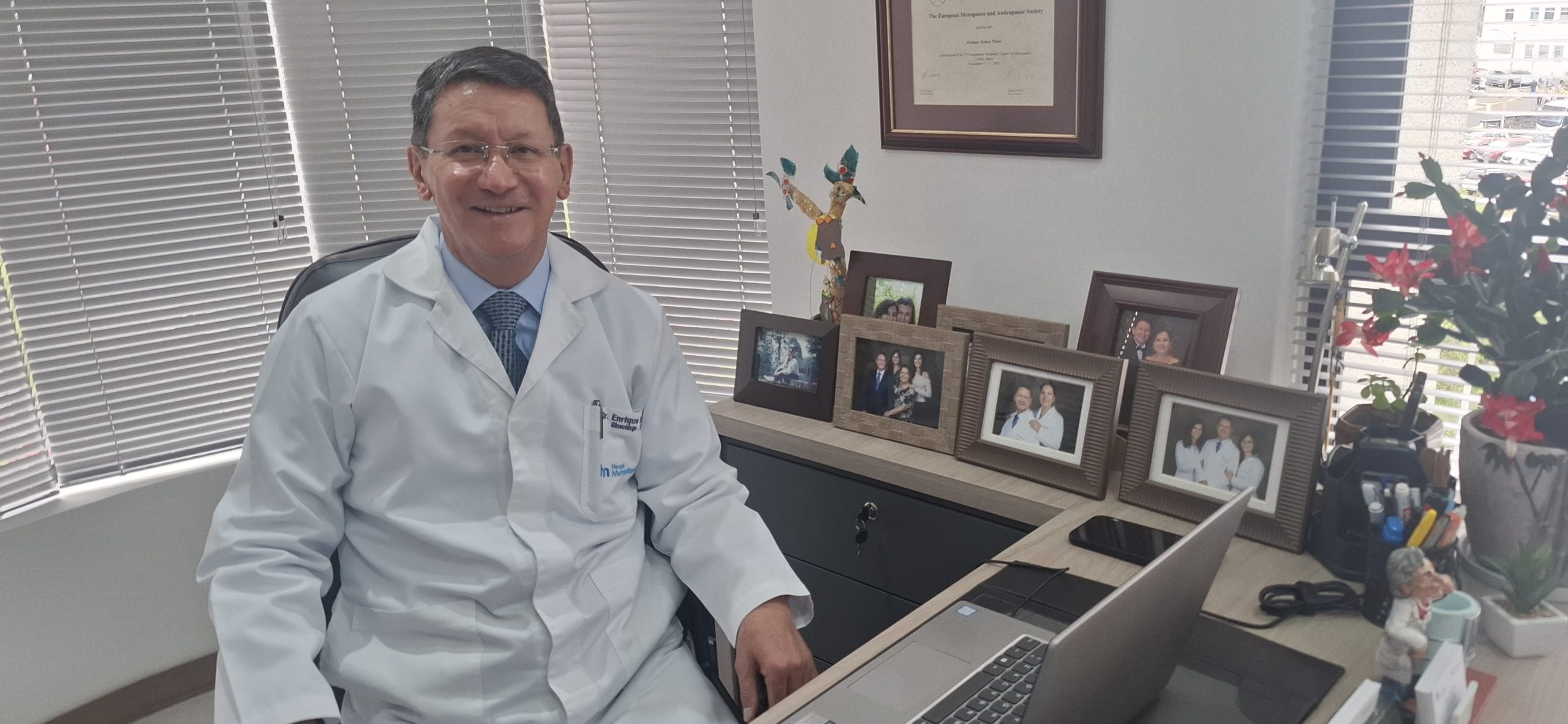 Enrique Noboa, trayectoria, ética y vocación en la medicina ecuatoriana 1 Enrique Noboa